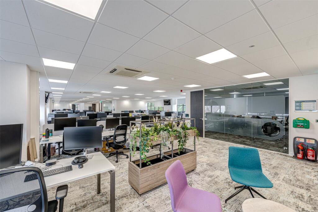 Additional image 27 of Ridgeworth House, 5-9 Liverpool Gardens, Worthing, West Sussex, BN11