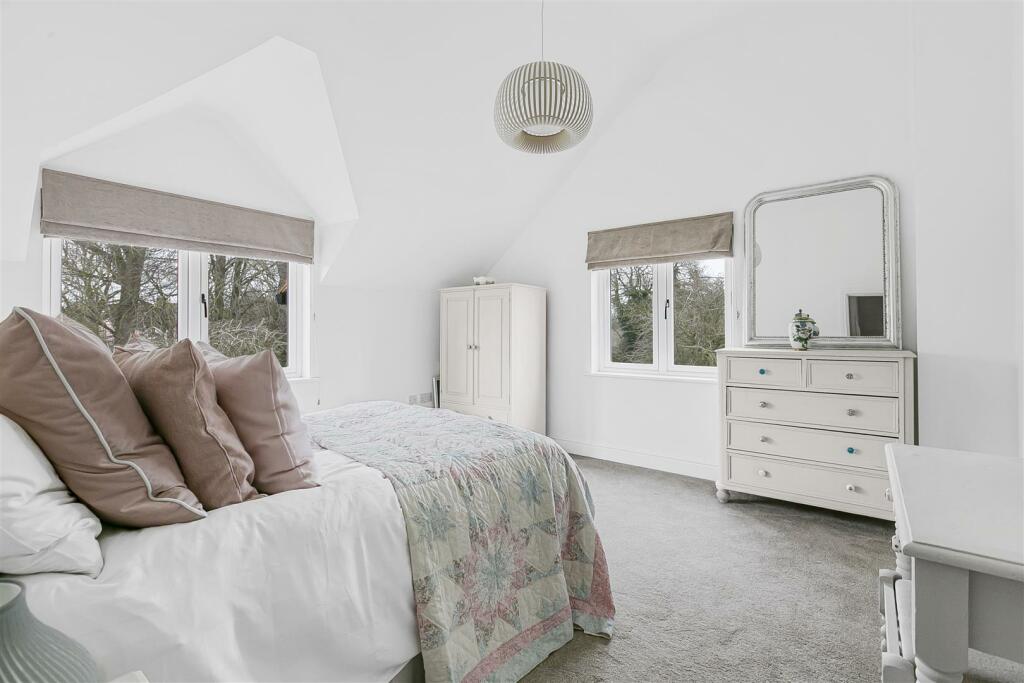 Additional image 19 of Langley Lower Green