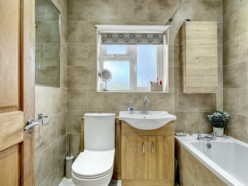 Additional image 13 of Rivey Way, Linton,