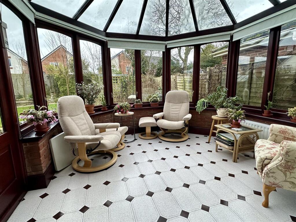 Additional image 7 of Holt Gardens, Studley