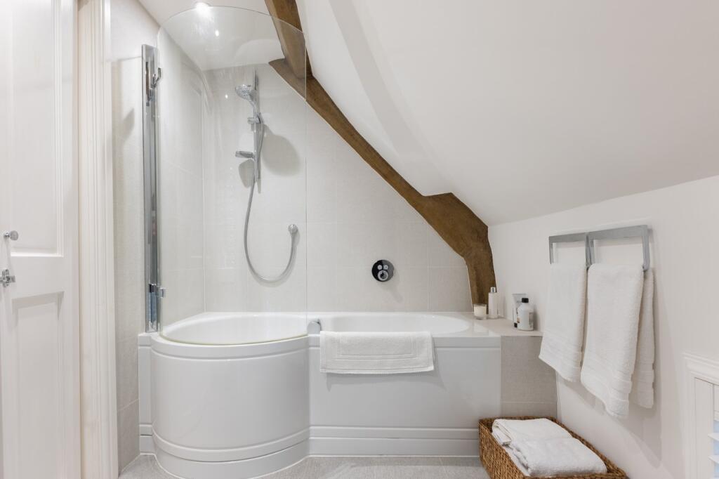 Additional image 20 of High Street, Henley-in-Arden, B95