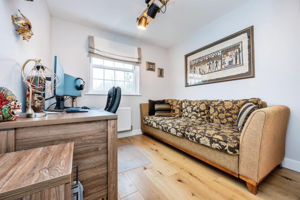 Additional image 18 of Meadowsweet Close, Lower Cambourne, Cambridge