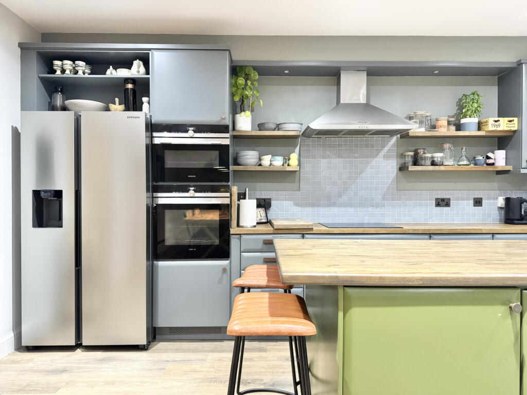 Additional image 34 of Azalea Close, Napsbury Park, St. Albans