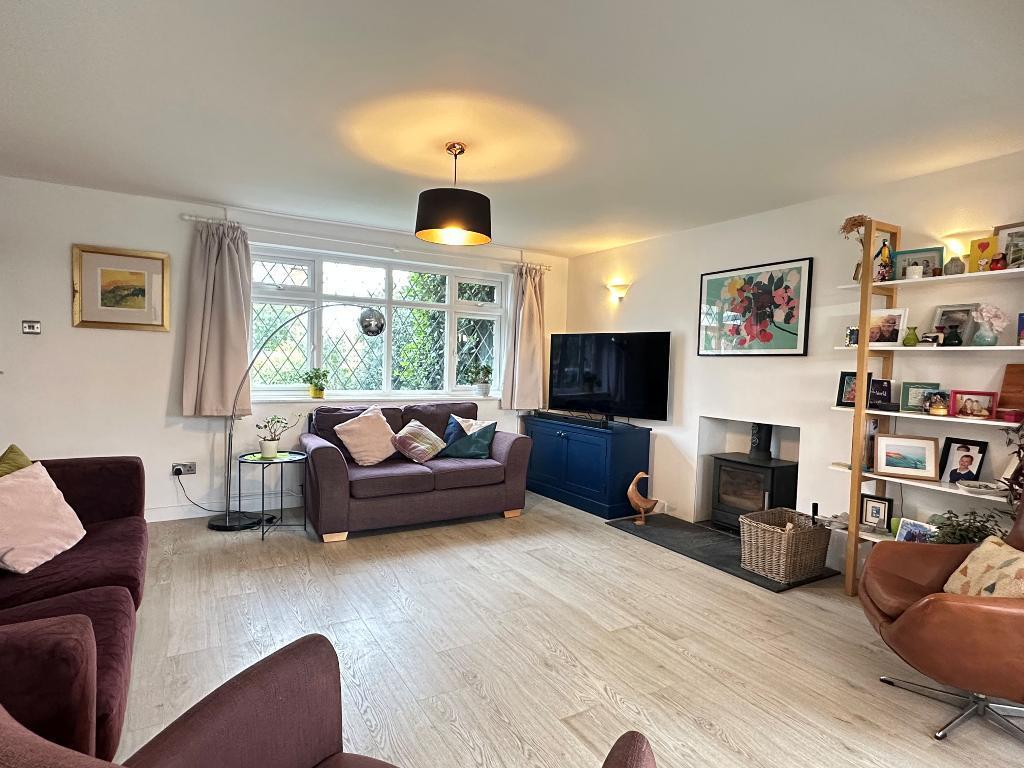 Additional image 23 of Castle Way, Steyning, West Sussex, BN44 3FG