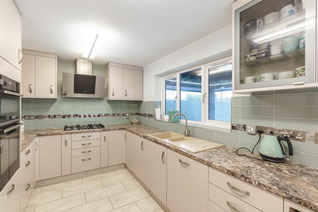 Additional image 5 of Giffords Way, Over, CB24