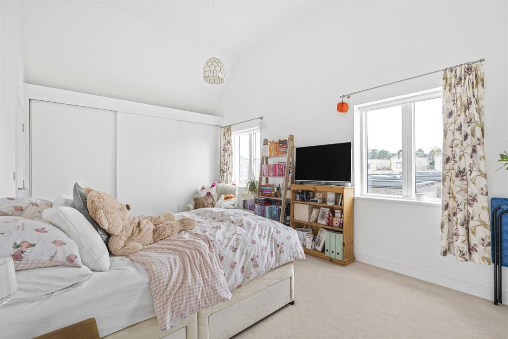 Additional image 31 of Knightly Avenue, Cambridge