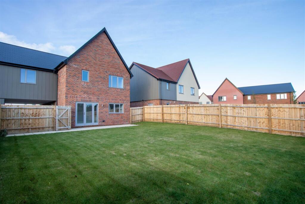 Additional image 15 of Poppy Field, Water Lane, Steeple Bumpstead