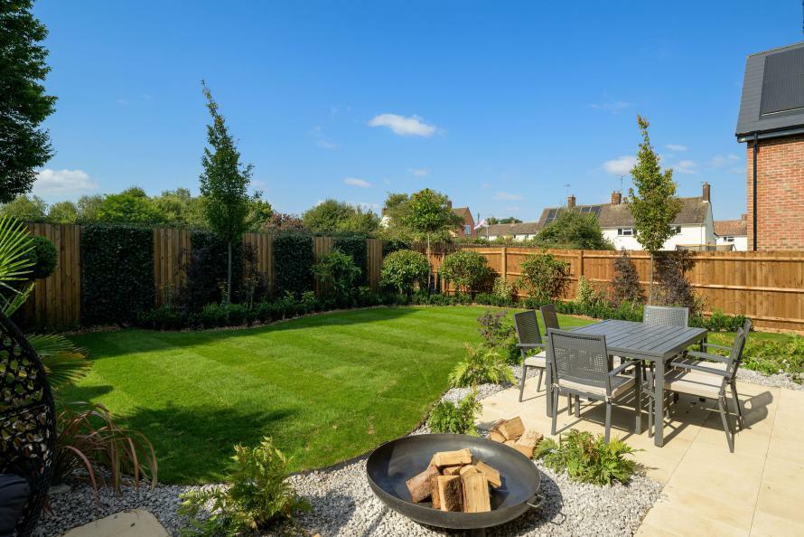 Additional image 21 of London Road,
Newport,
Essex,
CB11 3PN