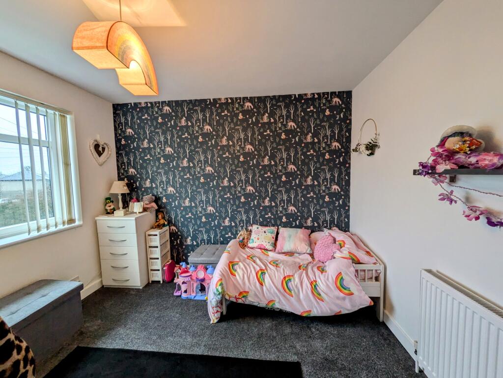 Additional image 20 of Reevy Drive, Bradford, BD6