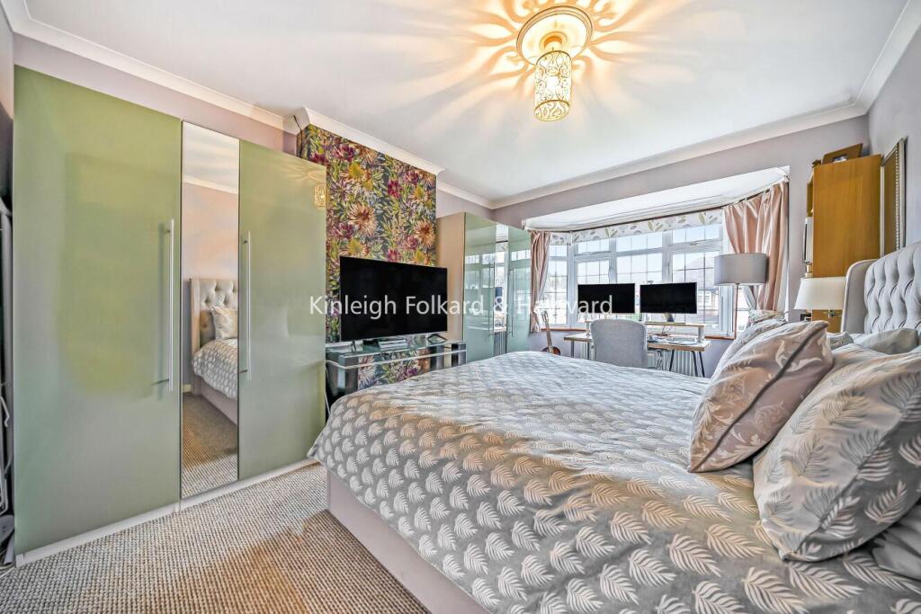 Additional image 14 of Crest Road, Hayes