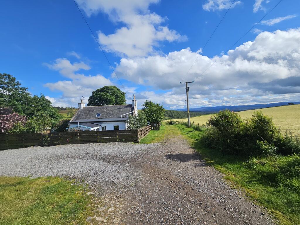 Additional image 22 of Lumphanan, Banchory, Aberdeenshire