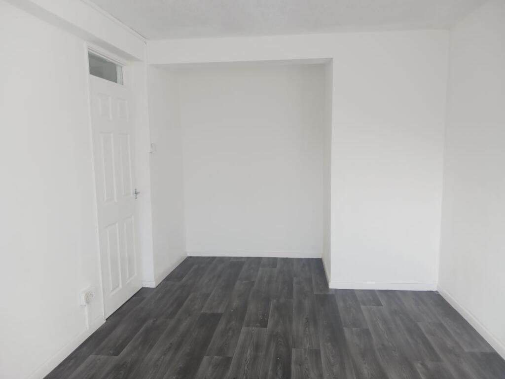 Additional image 14 of Flat 9 Holland House, Great Hampton Row, Birmingham, West Midlands, B19 3JJ