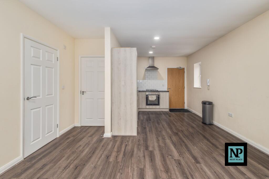 Additional image 6 of Brook Avenue, Wilnecote, B77