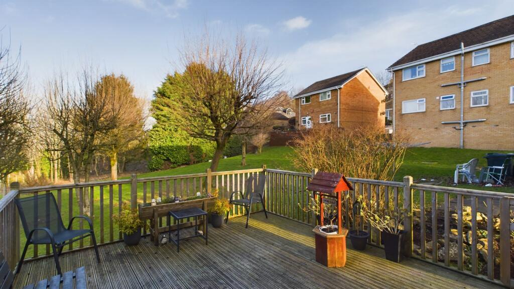 Additional image 12 of Moore Avenue, Bradford, BD7