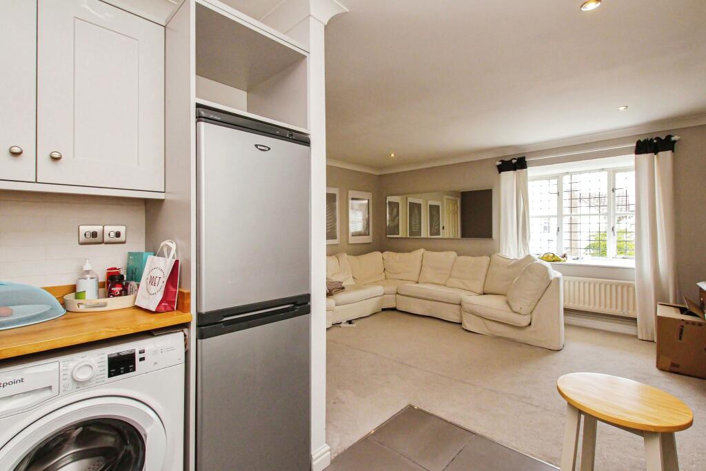 Additional image 6 of Humphries Way, Milton, Cambridge, Cambridgeshire, CB24