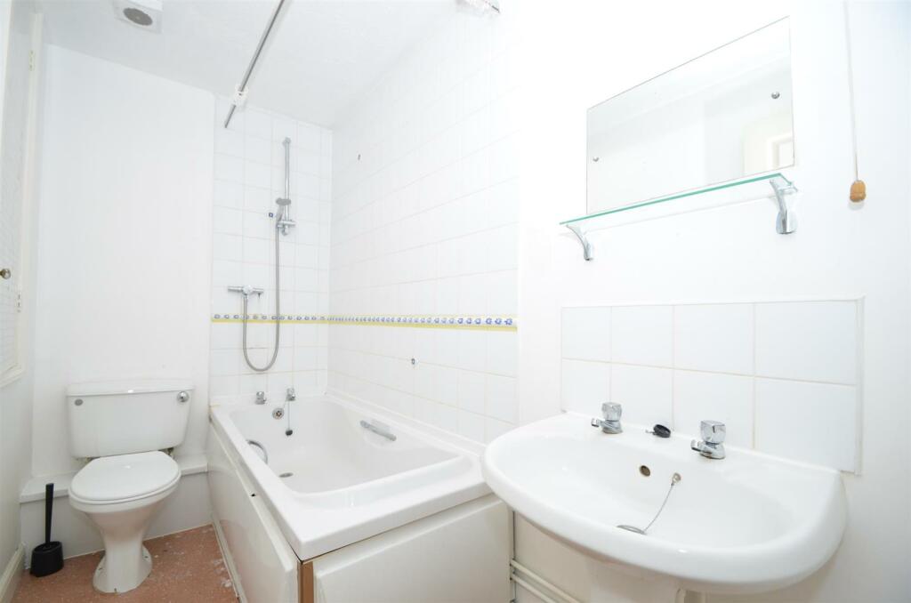 Additional image 8 of Lisle Lane, Ely