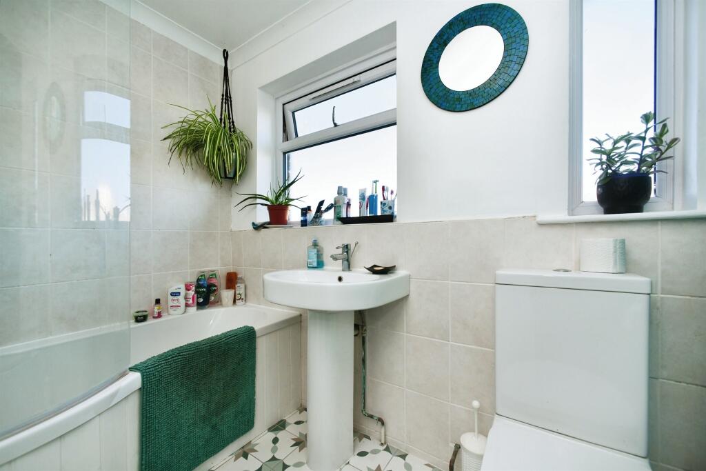 Additional image 8 of Whitelot Close, Southwick, BRIGHTON