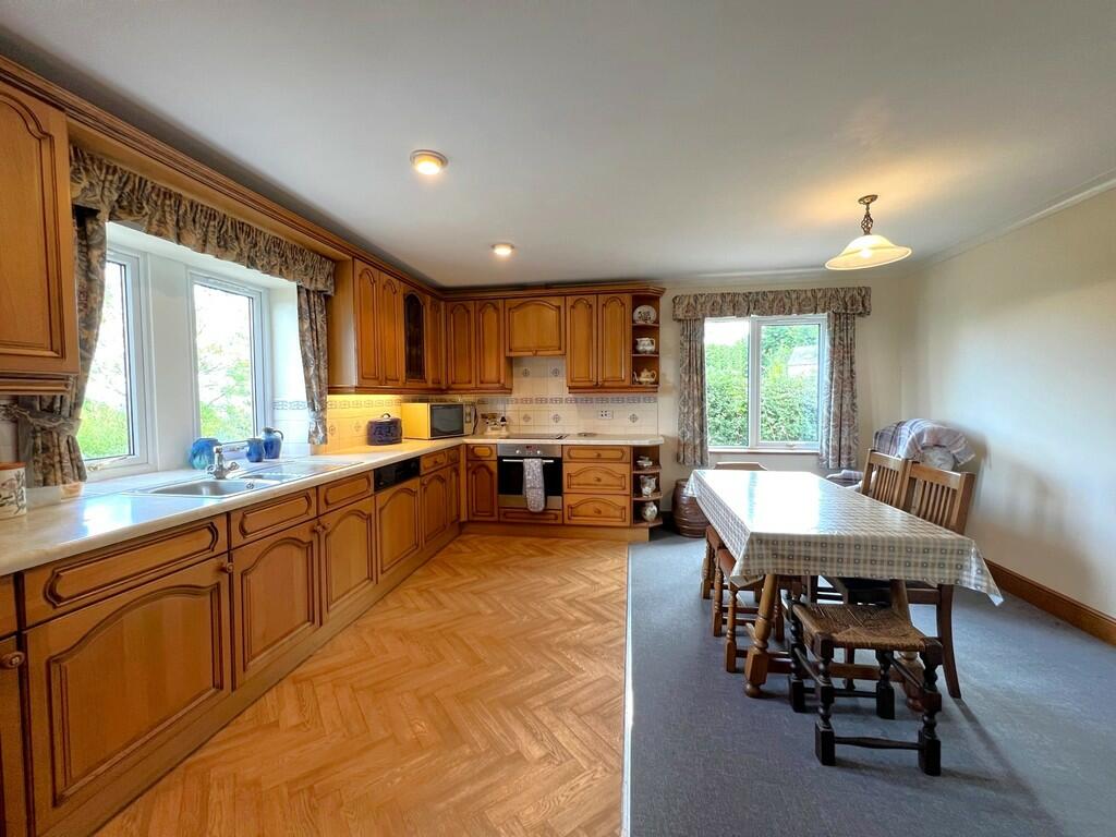 Additional image 20 of Warnell, Welton