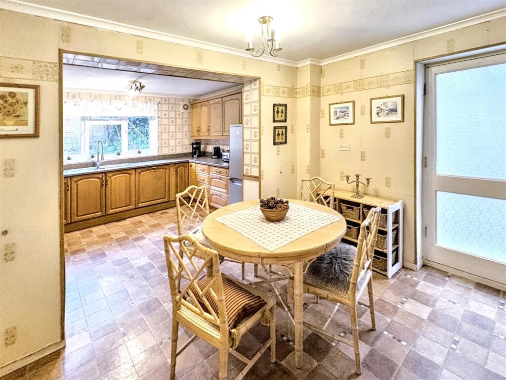 Additional image 10 of Billesley Lane, Moseley