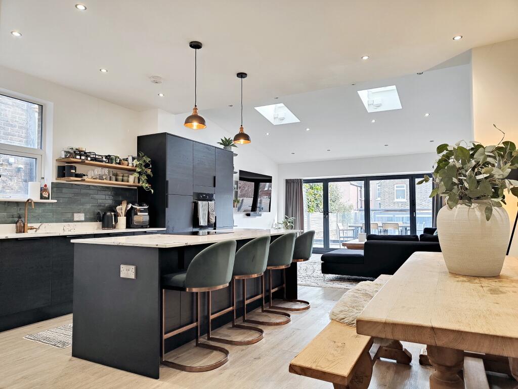 Additional image 2 of Cavendish Avenue, Eastbourne