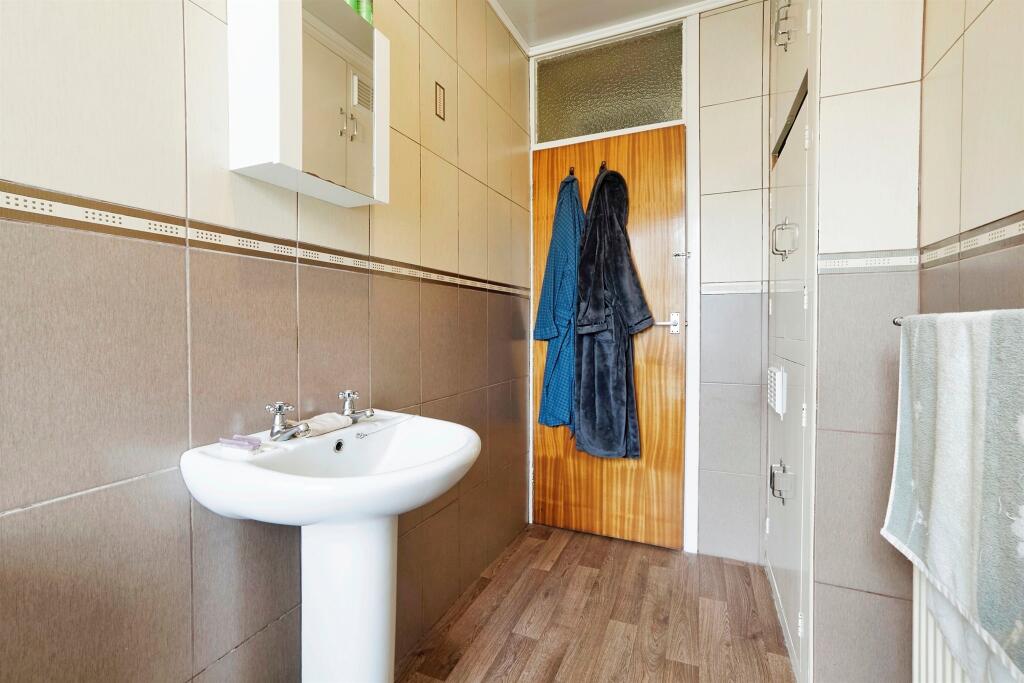 Additional image 11 of Long Lee Lane, Keighley