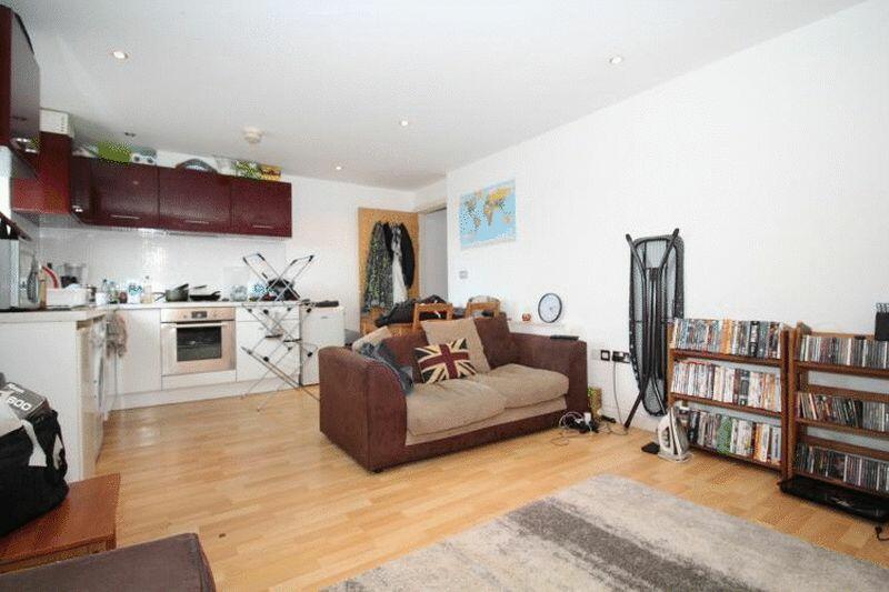 Additional image 4 of Spacious 2 Bedroom first floor Investment property close to University Buildings.