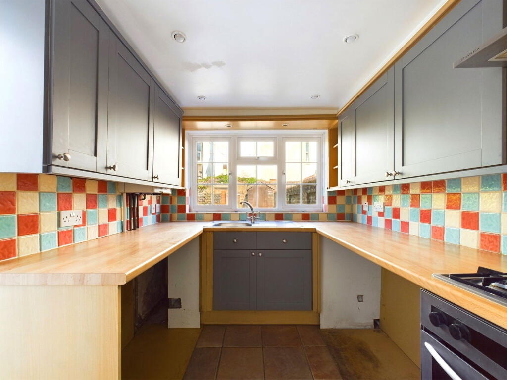 Additional image 4 of Surrey Street, Worthing BN11 3BY