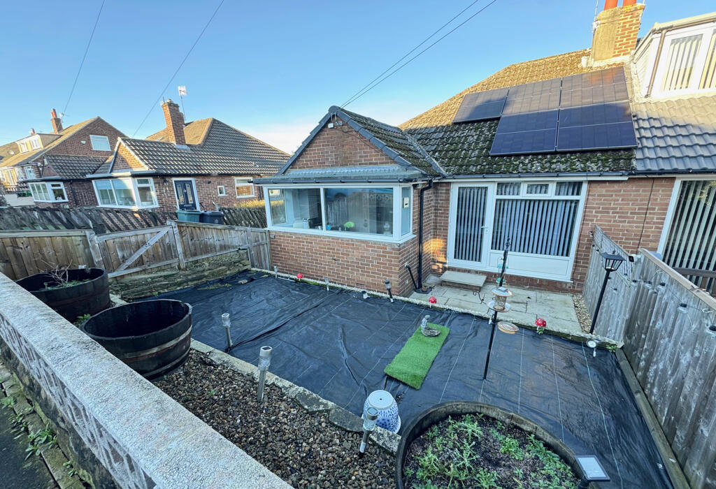 Additional image 12 of Roundhill Mount, Cottingley, Bingley, West Yorkshire