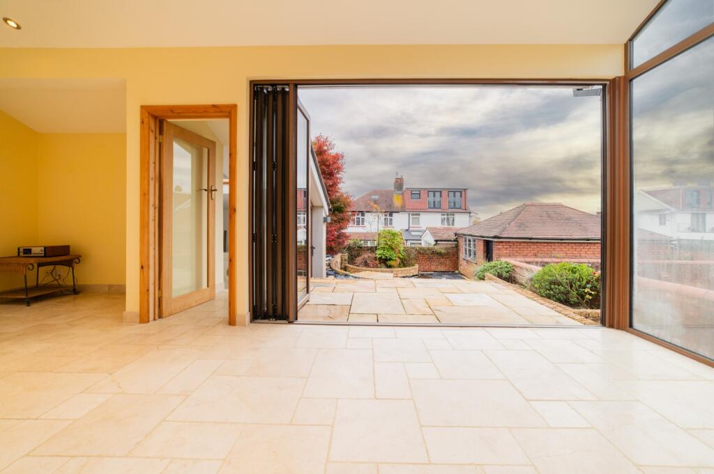 Additional image 13 of Earl's Court Road, Penylan