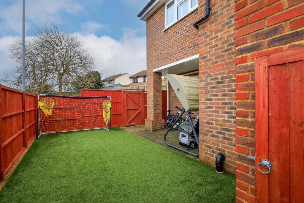 Additional image 23 of Vale Close, Seaford