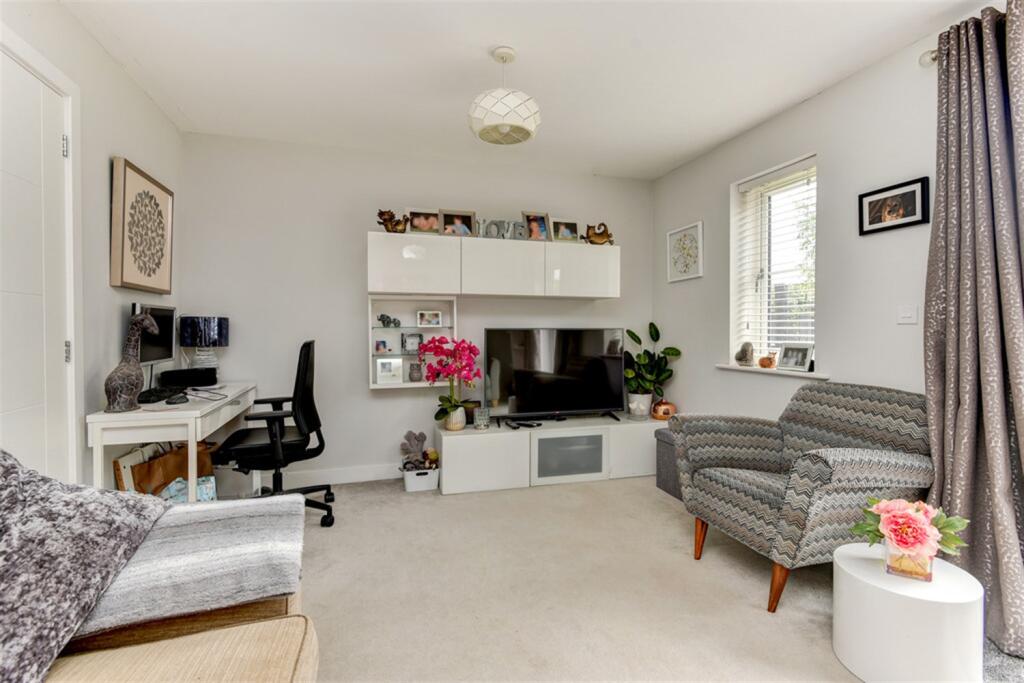 Additional image 11 of Weald Place, Worthing, BN13