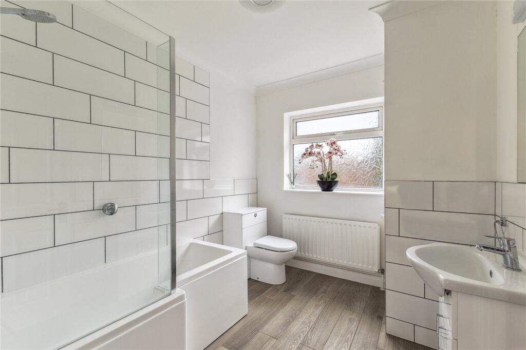 Additional image 11 of St. Johns Road, Harpenden, Hertfordshire, AL5