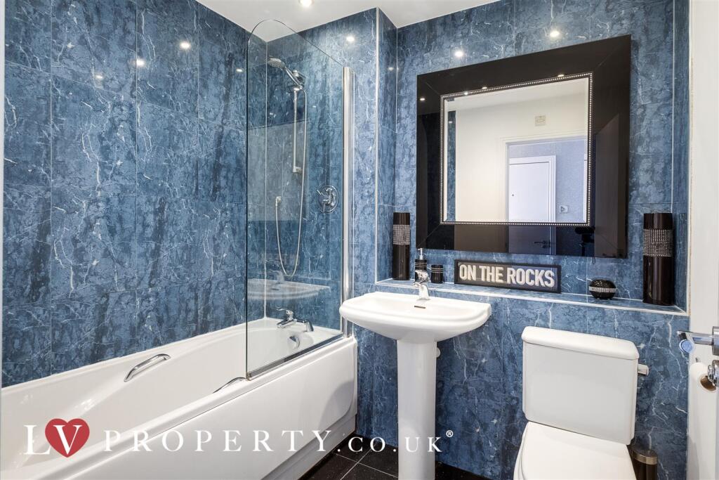 Additional image 18 of Royal Arch Apartments, The Mailbox