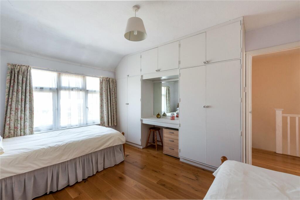 Additional image 13 of Ruskin Walk, Bromley, BR2