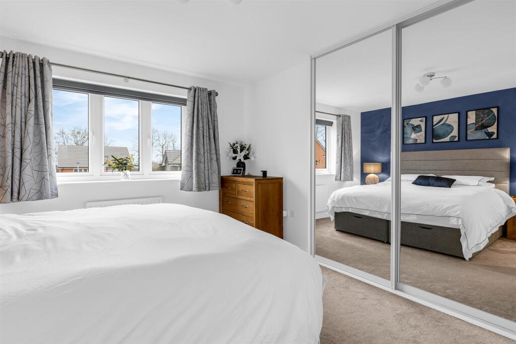 Additional image 18 of Perkins Way, Welwyn Garden City