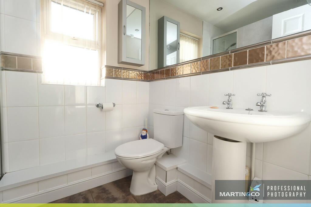 Additional image 35 of Hastings Crescent, Old St Mellons