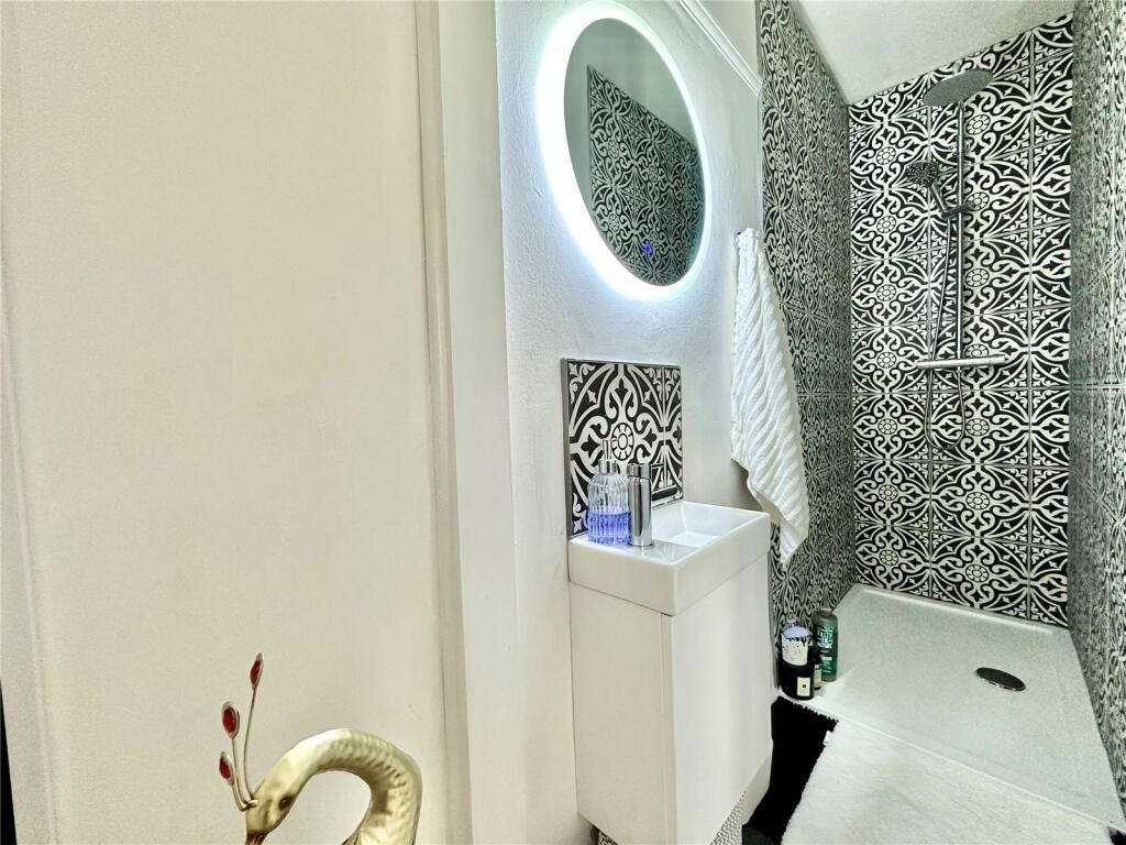 Additional image 9 of Baldwin Avenue, Old Town, Eastbourne, East Sussex, BN21