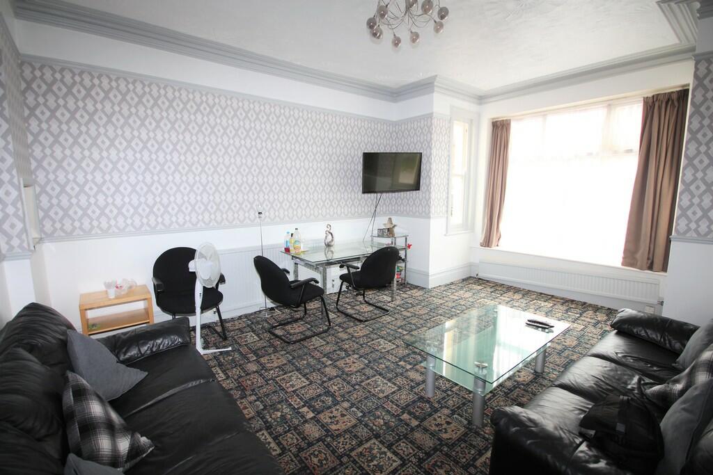 Additional image 10 of Glen Road, Bournemouth