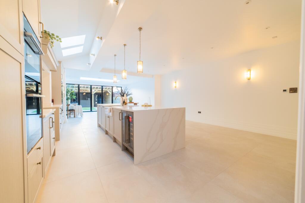 Additional image 5 of Cathedral Road, Pontcanna