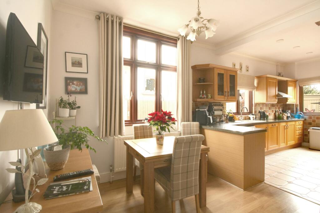 Additional image 6 of Hillview Road, Orpington, BR6