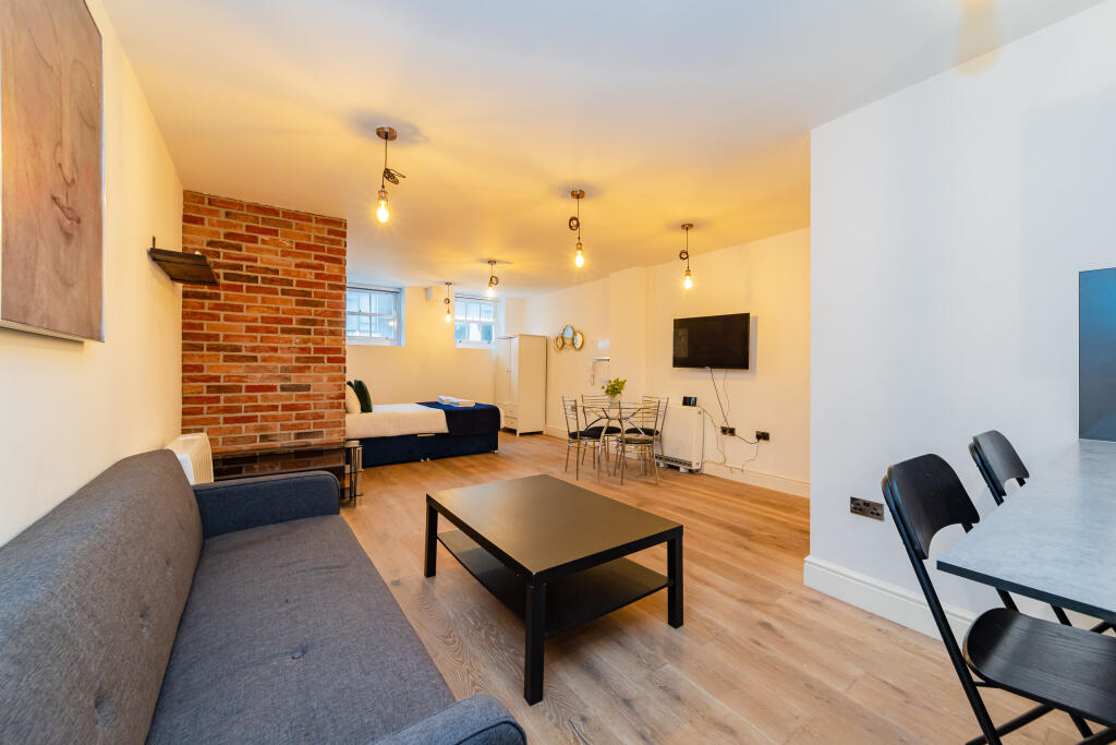 Additional image 5 of 15F Stone St, Brighton, BN1 2HB, United Kingdom