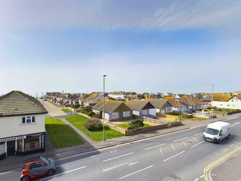 Additional image 9 of 27a Keymer Avenue, Peacehaven, East Sussex, BN10 8HA