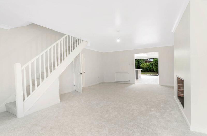 Additional image 4 of Eskdale Close, Milton - HIGH STANDARD
