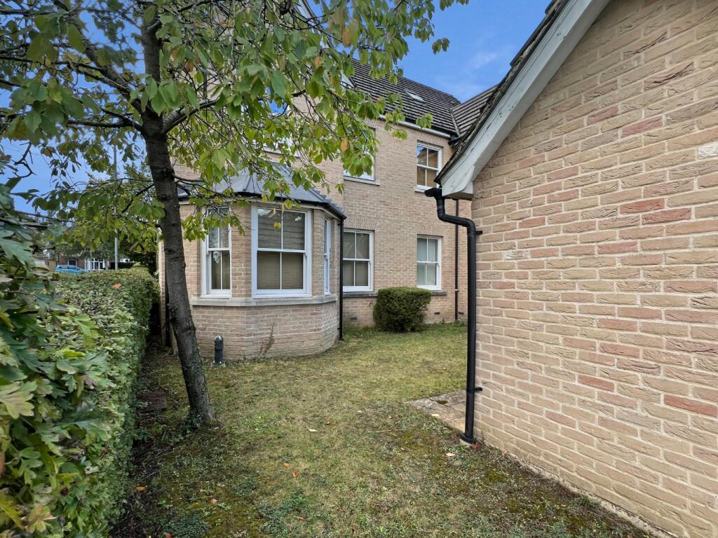 Additional image 11 of Cambridge Road, Great Shelford