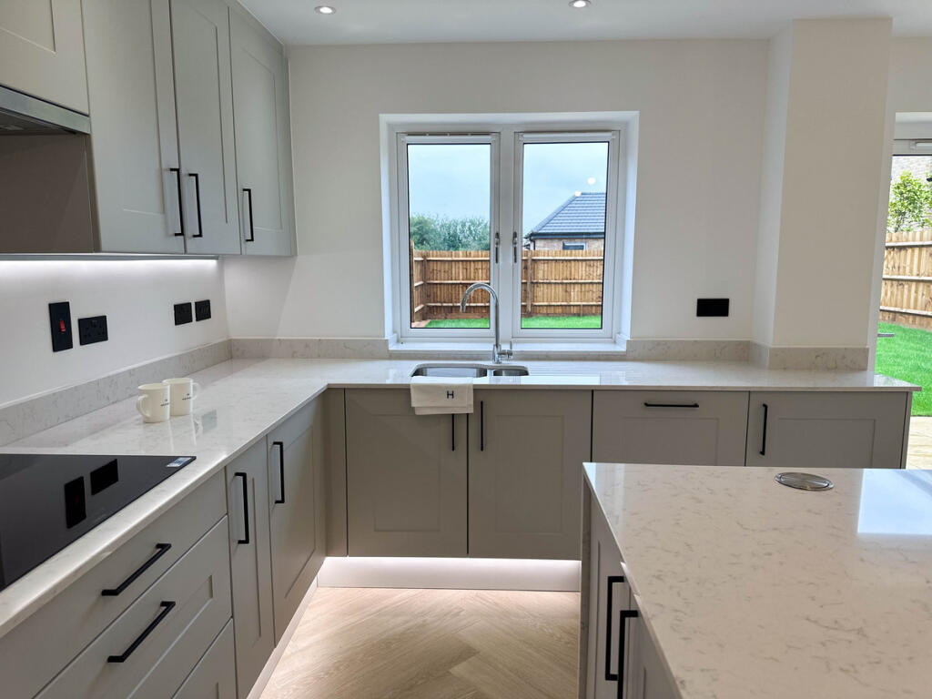 Additional image 24 of Hayfield Lodge, New Road, Over, CB24