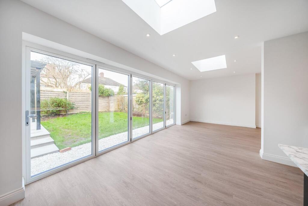 Additional image 6 of Hillview Road, Chislehurst