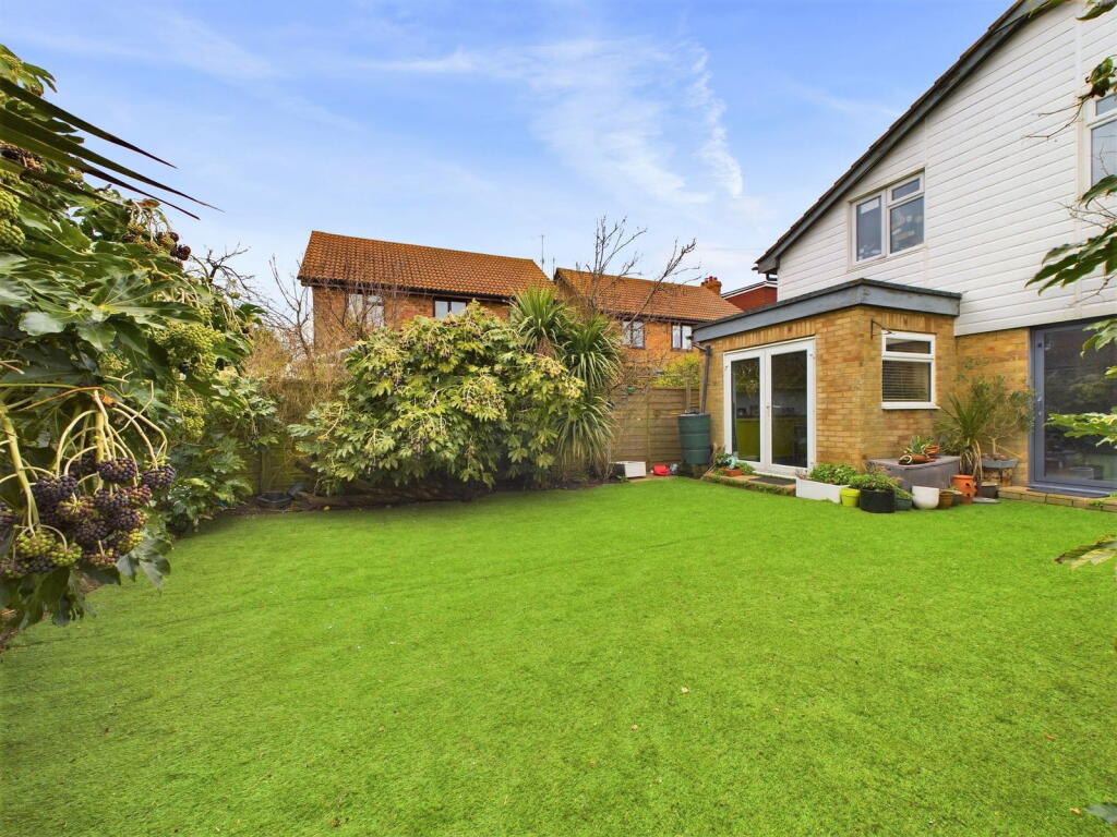 Additional image 15 of Mariners Close,Shoreham-by-sea,West Sussex,BN43 5LU