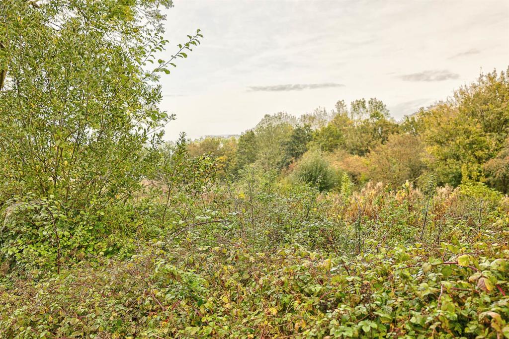 Additional image 2 of Mill Field, Sutton, Ely