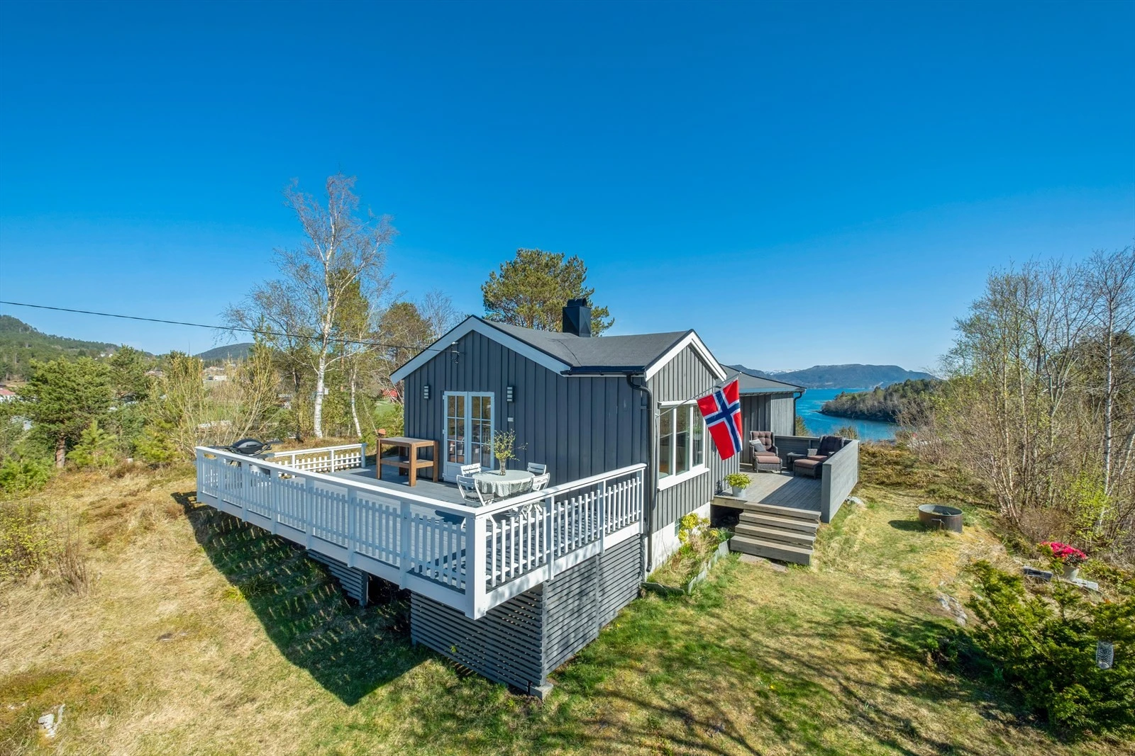 Primary image of Øyaveien 3, 6524 Frei