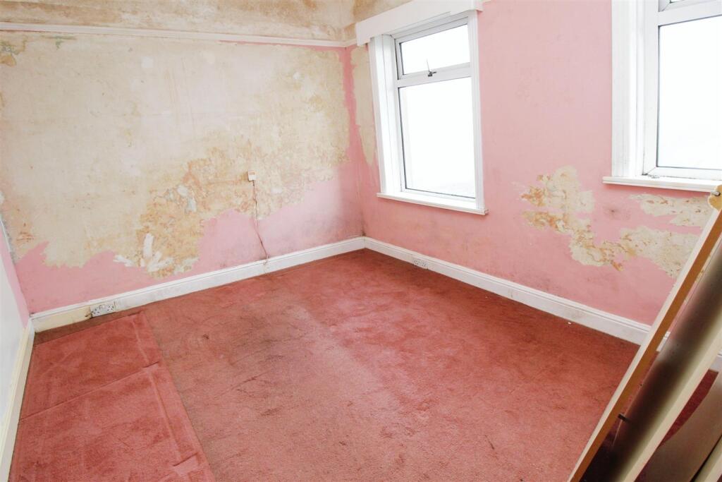 Additional image 10 of Briarwood Crescent, Bradford, BD6 1SD